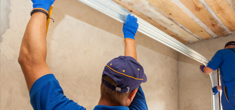 commercial overhead garage door repair in Clairlea